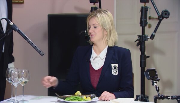 Jedzenie, które stresuje - która uczestniczka najlepiej wypadła na testach z prawidłowej konsumpcji kolacji? :p